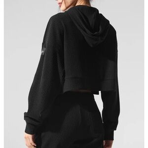 ALO Yoga Black muse sweatshirt